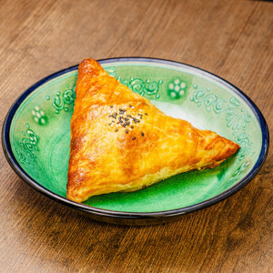 Самса из говядины